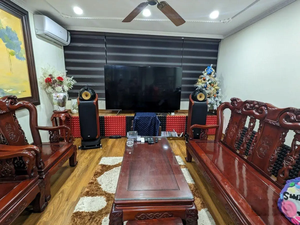Siêu phẩm mặt phố Hoàn Kiếm - Hồng Hà - gara ô tô riêng - kinh doanh sầm uất - 136m2 x 7T - 32 tỷ