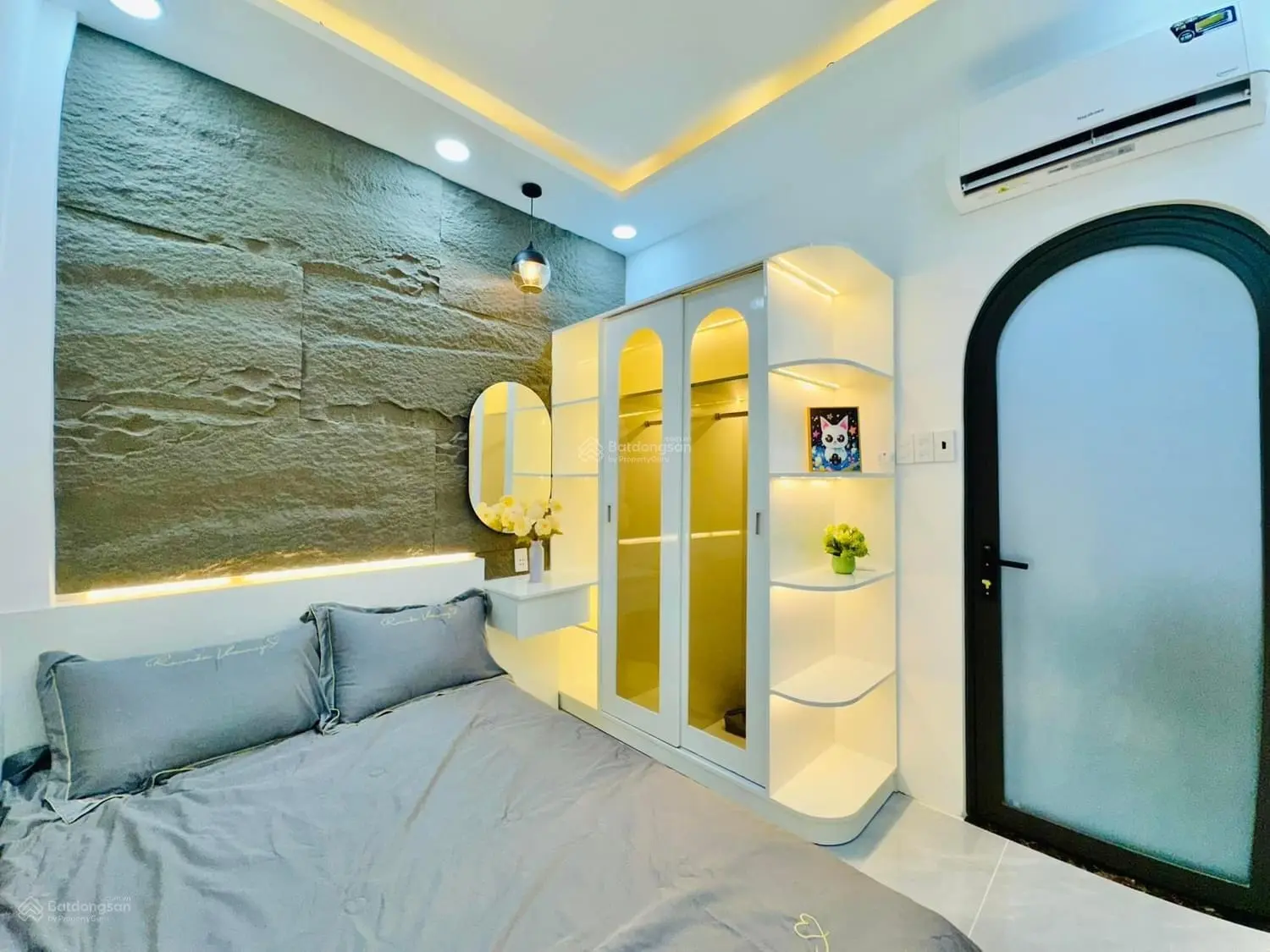 Nhà đẹp ngay trung tâm chỉ 3.65 TỶ, MT Lê Hồng Phong, phường 10, Quận 10, 3PN - 3WC, sổ hoàn công