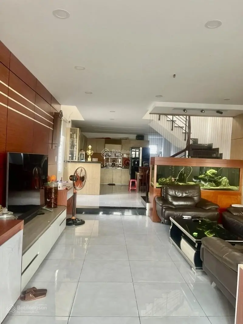 Bán nhà ở ngay 100m2 (5x20m) Bình Thạnh hẻm xe tải vuông vức chỉ 10 tỷ 6 LH 0949 206 ***