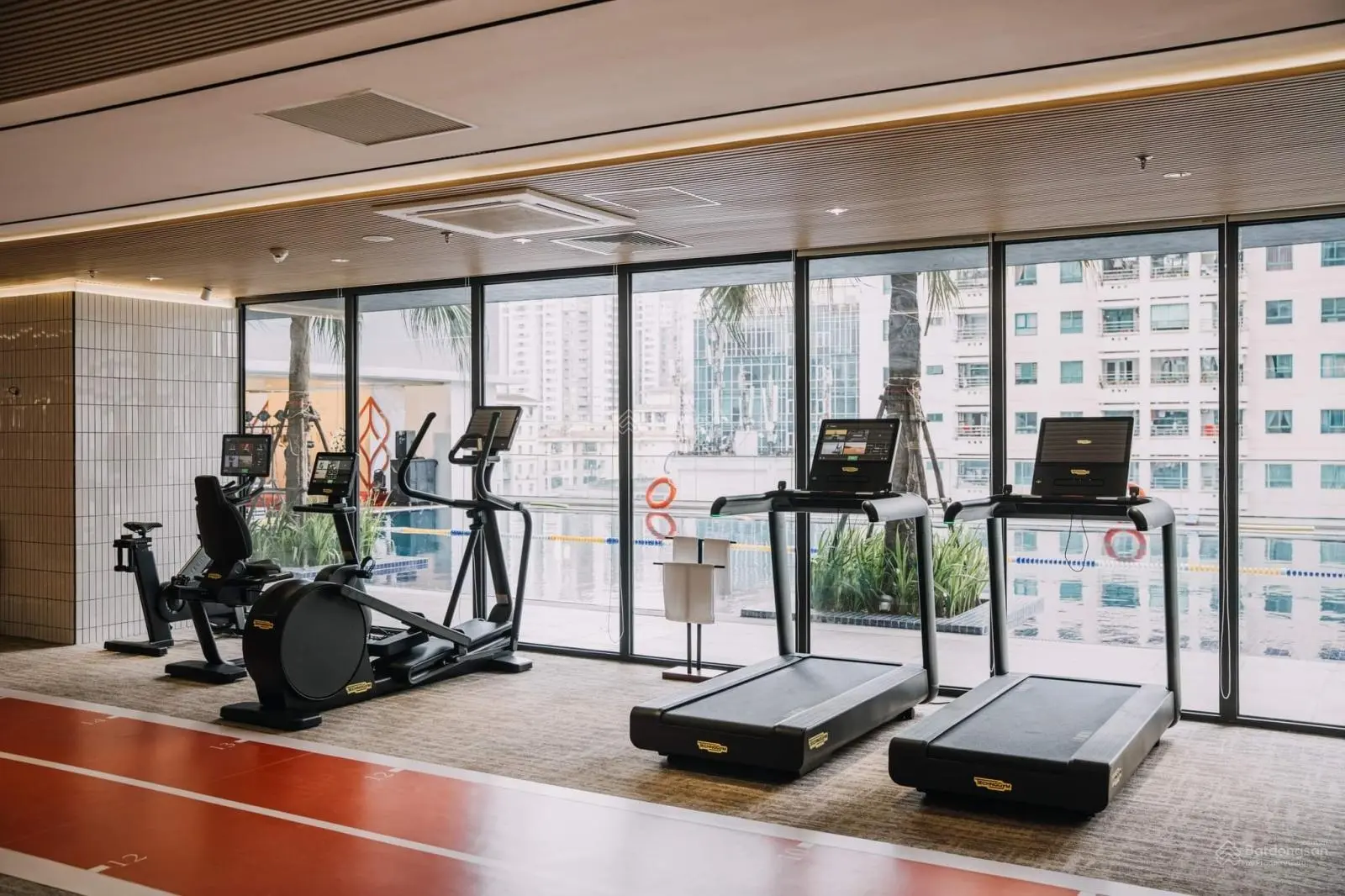 Em Huy PKD chủ đầu tư bán gấp căn 120m2 giá tốt nhất BRG 25 LVL vị trí vàng gần trường Amsterdam