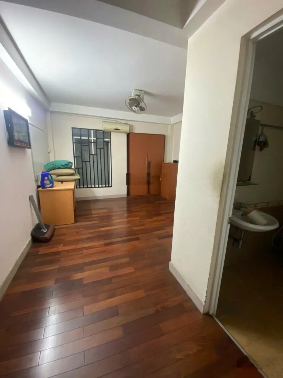 Bán nhà MTKD hẻm vip đường Số 5 Phường Bình Hưng Hòa DT 4x16m 4 Tấm giá 6.2 tỷ TL