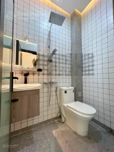 Cô chú của em cần bán nhà gấp Giá 3.26Tỷ ngay Lê Đại Hành, P.11. Q.11, hẻm oto 7m, sổ riêng.