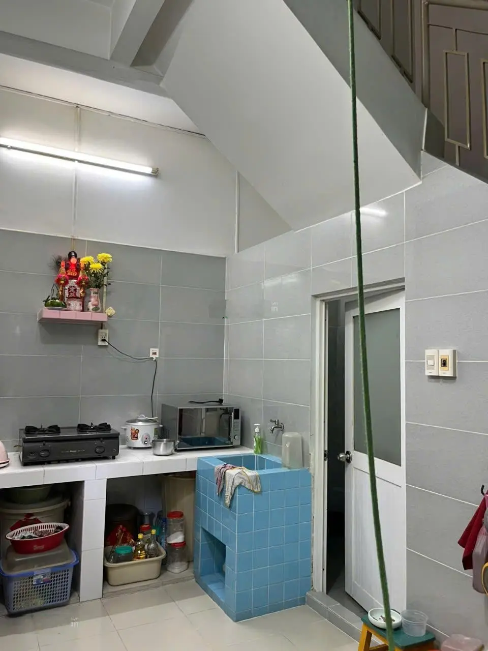 Bán gấp căn góc 2MT HXH Hàn Hải Nguyên P.2, Quận 11, 4 lầu chỉ 8.3 tỷ