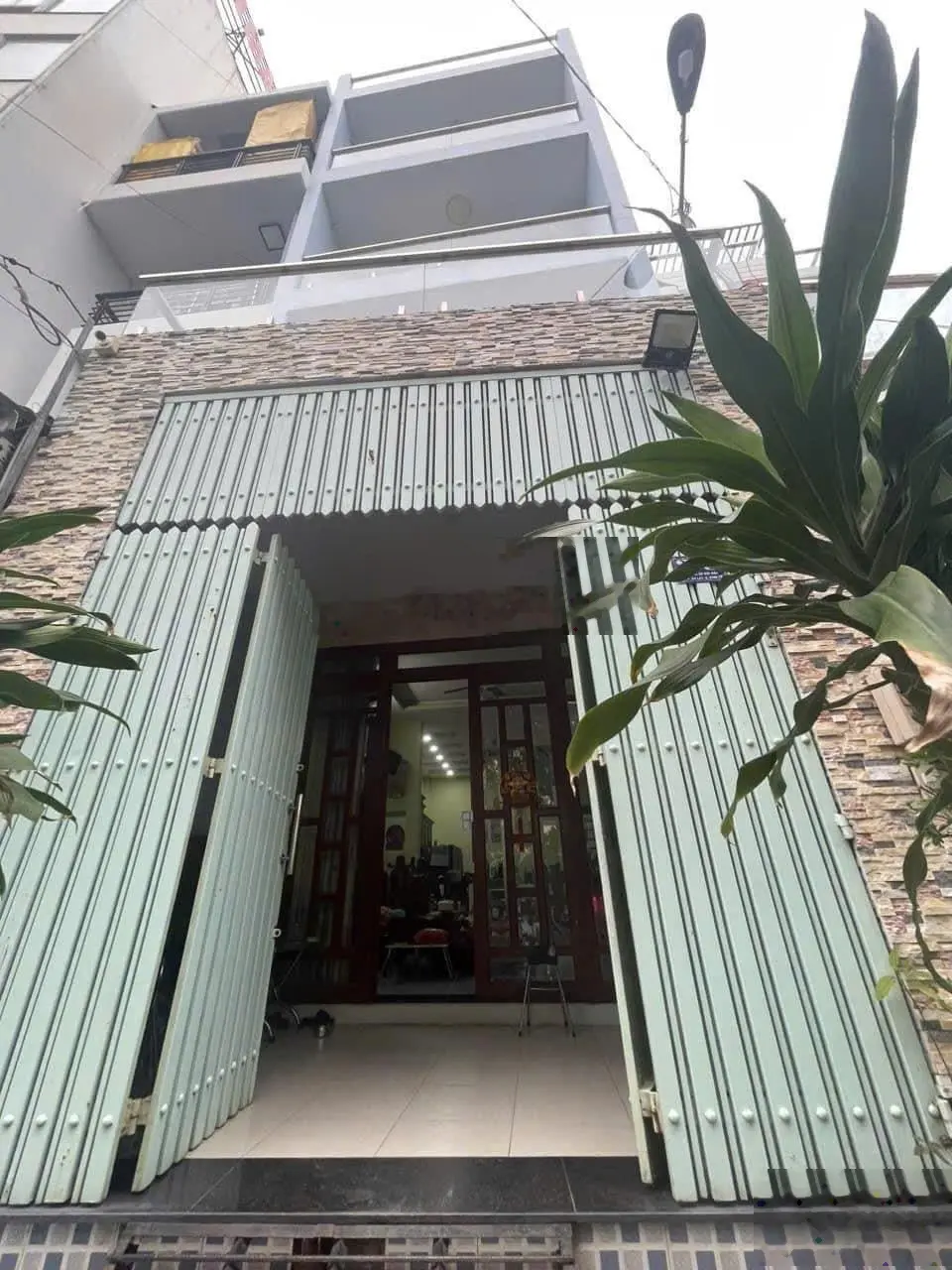 Cần bán nhà mặt tiền đường 2D nối dài, KDC Nam Hùng Vương, An Lạc, Quận Bình Tân, 1 trệt 3 lầu