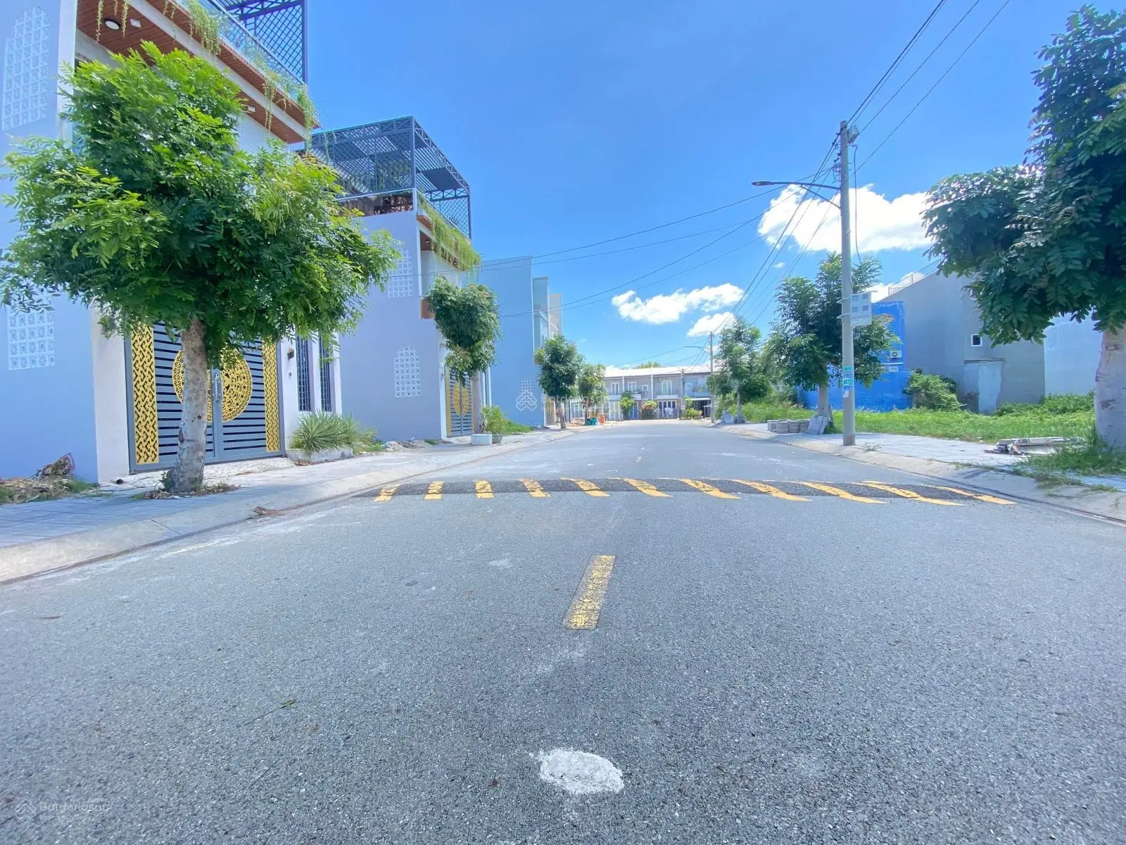 Bán đất Cát Tường Phú Sinh ngay công viên 7 Kỳ Quan Thế Giới DT: 5x19=95m2 SHR, vị trí siêu VIP ạ