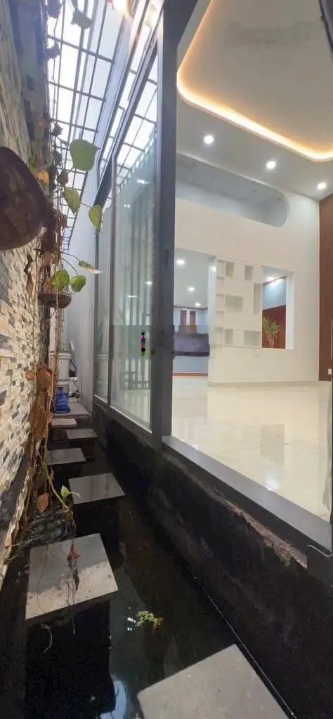 Khu vip nhất Quận 9 - Hiệp Phú ngay VinCom - 135m2 7tỷ5 chốt 6.2 tỷ (ngang 7m dài 20m)