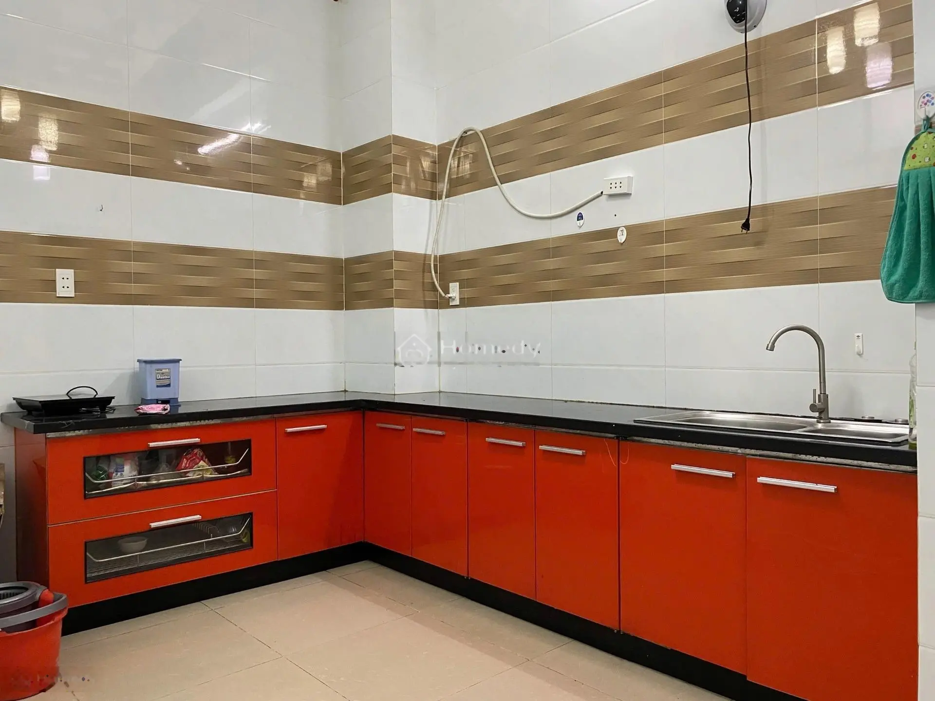Bán nhà HXH số 64 Hòa Bình, Q11 (thông ra Khuông Việt); 4x18m; 2 lầu; 6PN, 4WC; SH; 7,8 tỷ