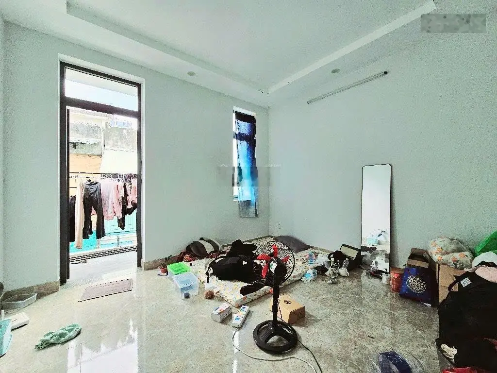 Nhà 3 tầng sát Hoàng Diệu 2 - 4PN 4WC - Khu dân trí cao - Xe hơi đậu cửa - Nhỉnh 6 Tỷ