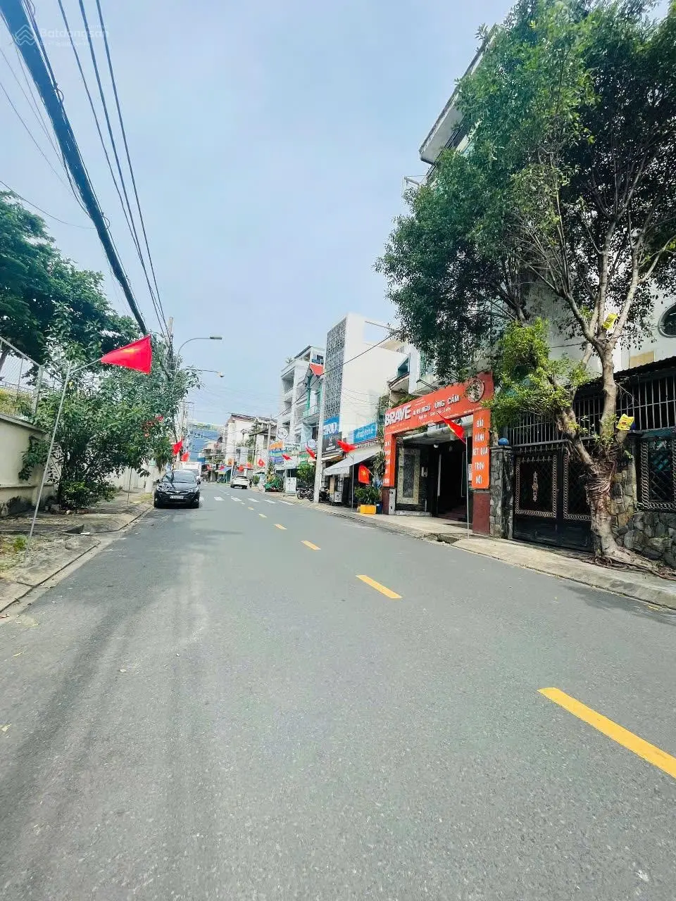 Ngộp, nhà mtkd đường hữu nghị -bình thọ -sầm uất nhất tp. thủ đức,kề ga metro, ngang 5,1m