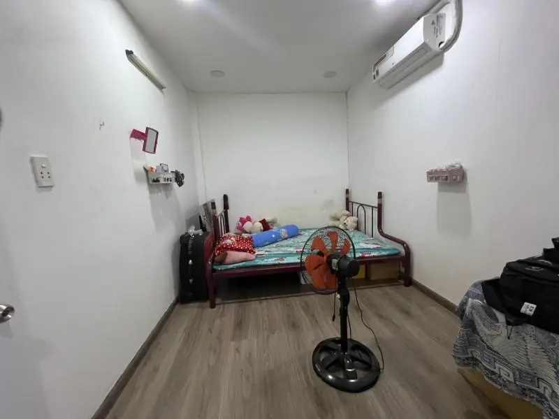 Bán nhà kế vạn phúc - 2 tầng - 54m2 - ngang 6m- hiệp bình phước - thủ đức - chỉ hơn 4 tỷ
