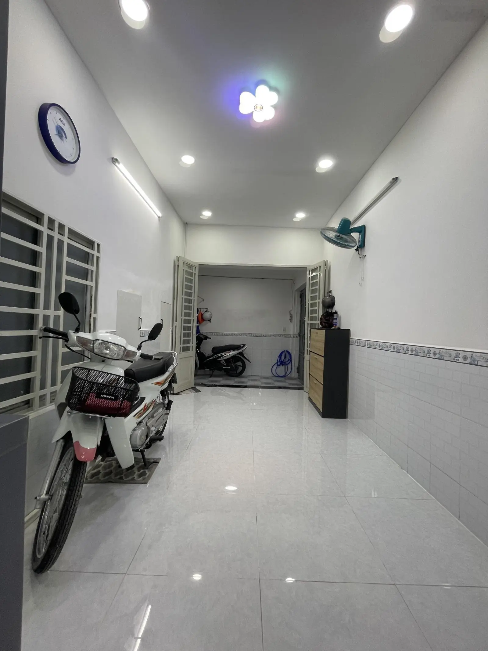 Bán nhà đẹp giá rẻ. Đường Liên Tỉnh 5 P5 Q8 gần cầu Nhị Thiên Đường