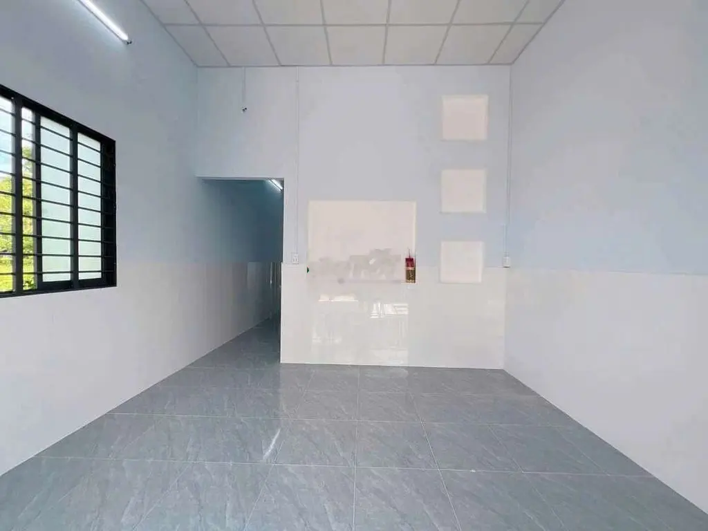 Nhà cấp 4 sân vườn Thị trấn Cần Giuộc, cách mặt tiền QL50 chỉ 500m