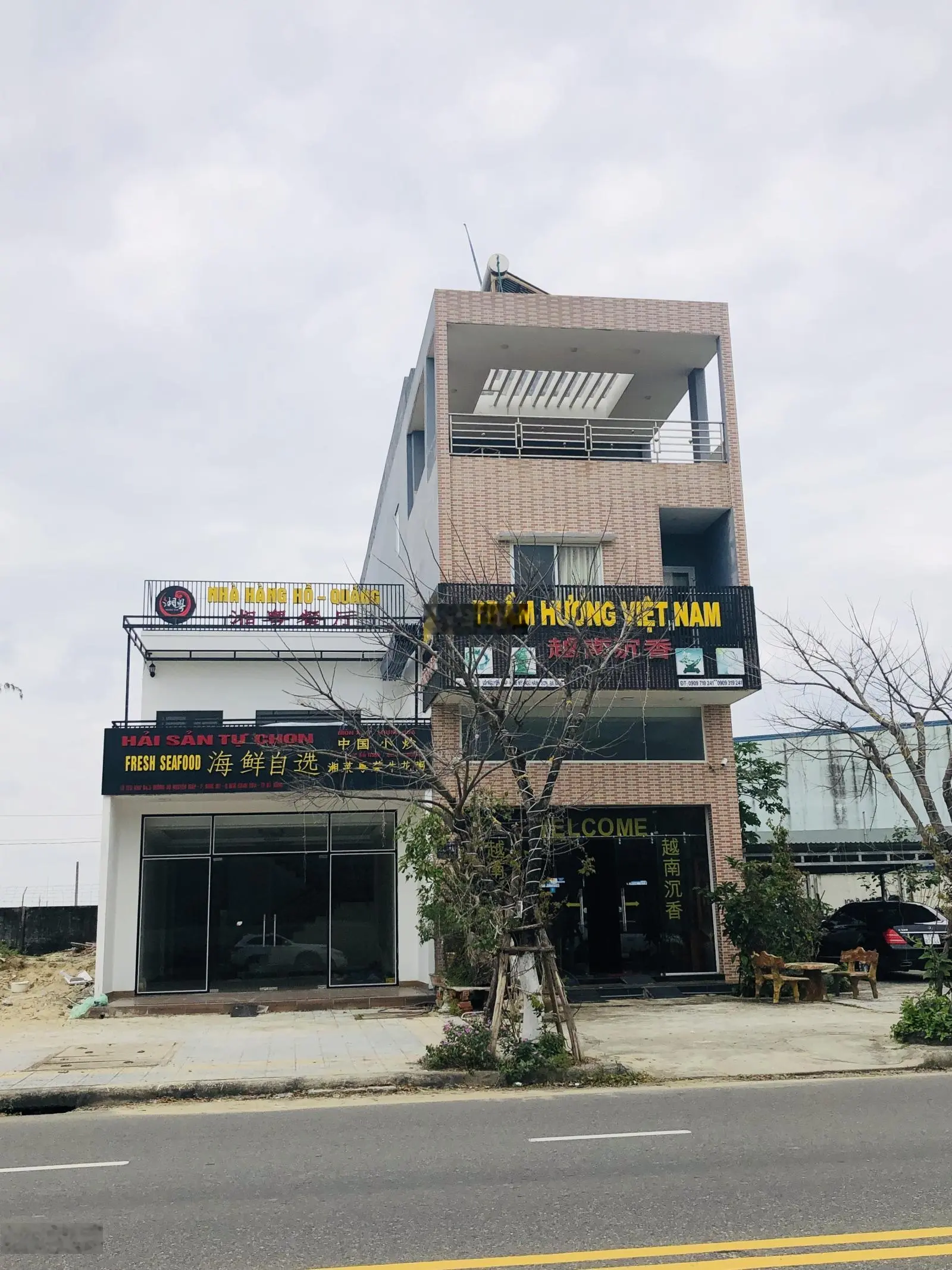 Bán gấp nhà mặt phố Võ Nguyên Giáp, 23 tỷ, 156m2, 2PN, 2WC