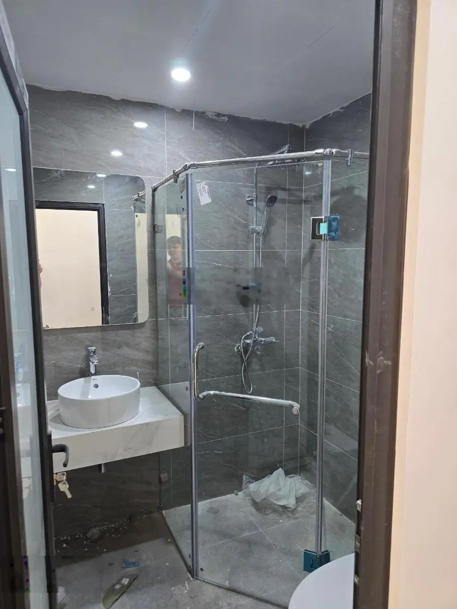 Nhà mới xây văn cao đội cấn 43m- 5tầng- 5ngủ- 2 mặt ngõ- cách ô tô 20m