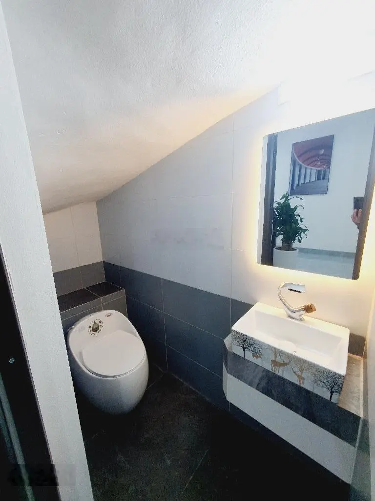 Bán NR Kim Chung 16,5 tỷ 95m2, 4PN, 3WC, view đẹp, chính chủ