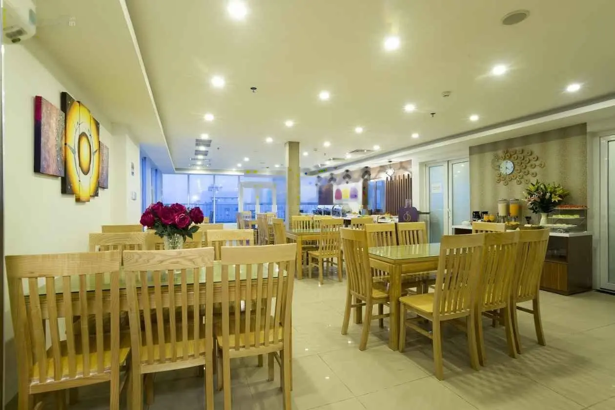 Chính chủ cần chuyển nhượng khách sạn đường Hồ Nghinh, Q. Sơn Trà, sát biển Mỹ Khê, đã hoàn công