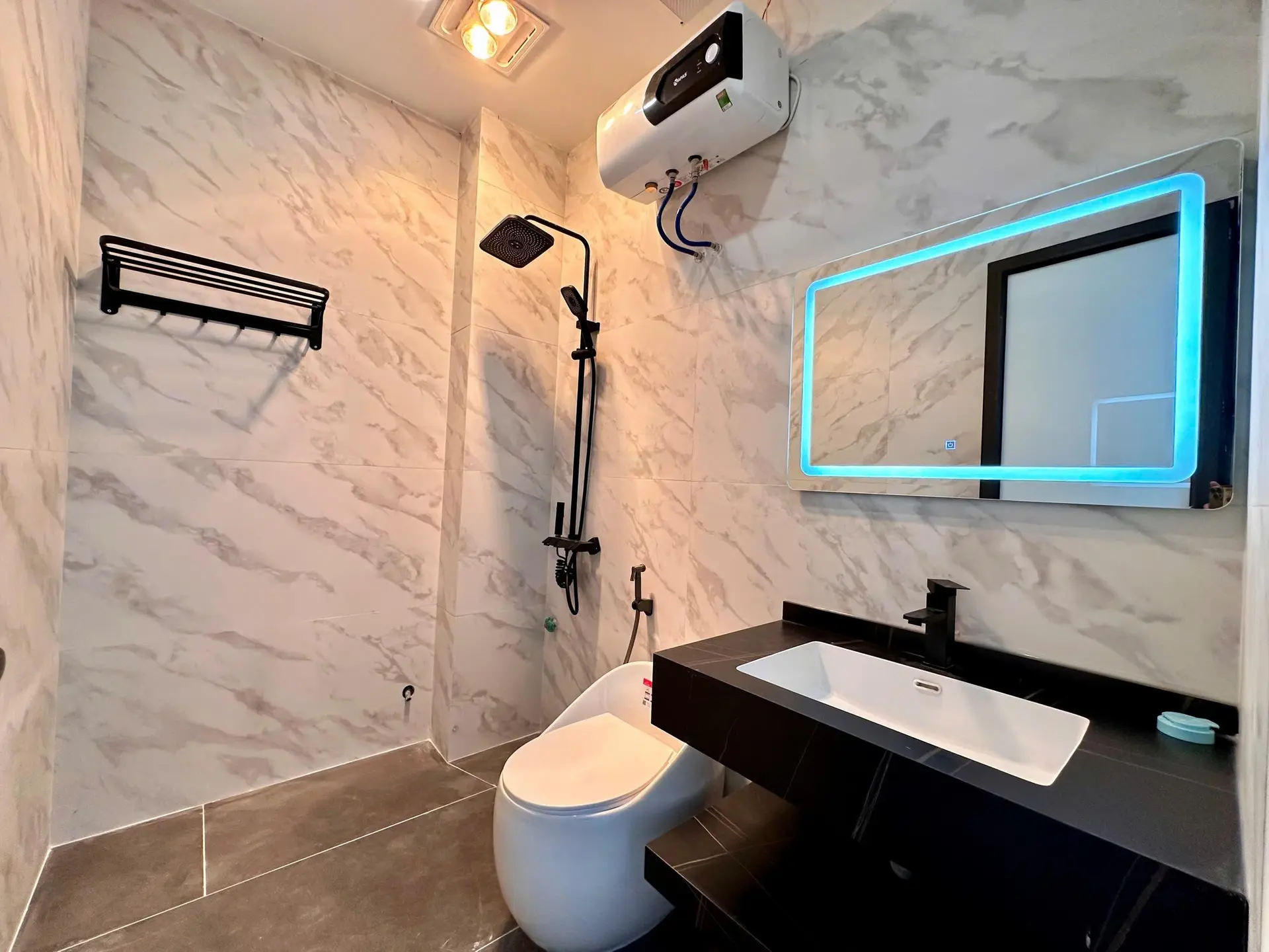 Bán 2 căn siêu phẩm Miếu 2 Xã, Lê Chân, Hải Phòng, ô tô đỗ trong nhà, giá CTT