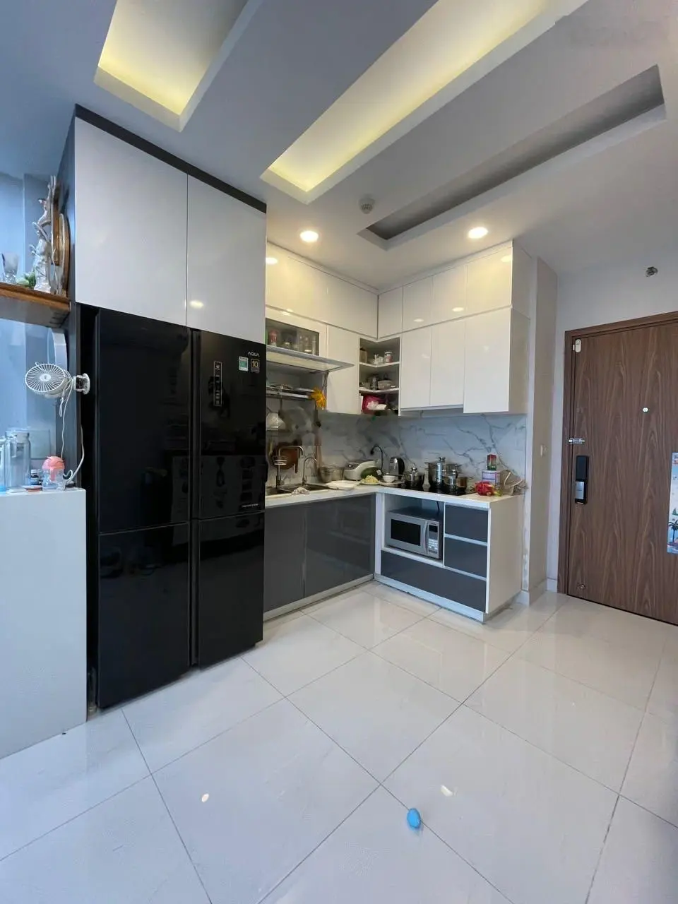 Căn hộ đẹp nhất rẻ nhất The Pegasuite full nội thất 3PN bao vay ngân hàng