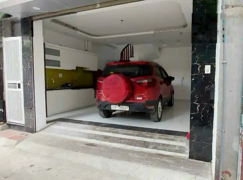 Hơn 7 tỷ tí có ngay nhà Đại Mỗ ô tô vào nhà, 10 ra mặt phố DT 32m2, 5 tầng, MT5.3m, mới đẹp ở ngay