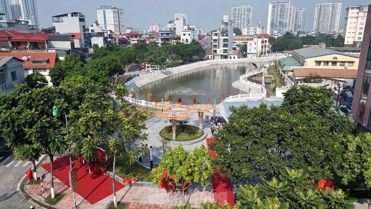 Nhà vip Lâm Hạ vỉa hè, kinh doanh, văn phòng, ở sướng, giá tốt cho khách thiện chí