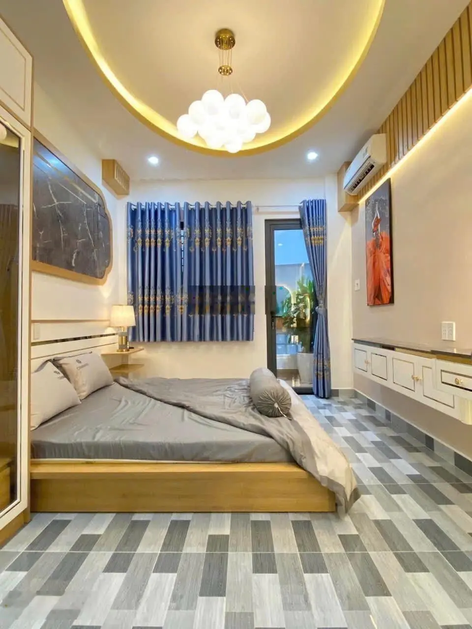 Nhà mặt tiền đường Tô Hiến Thành, Quận 10, DT 51,2m2, giá 2 tỷ 550, vị trí xuất sắc, sổ hồng riêng