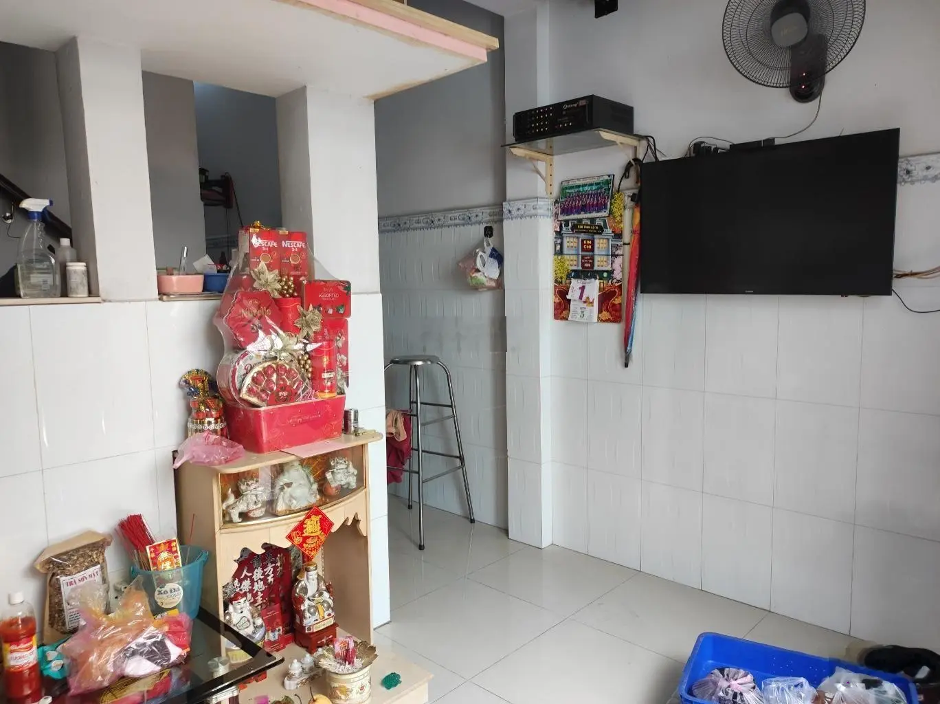 Lê đình cẩn Hẻm xe tải - Nhà 4 tầng - Hoàn công đủ 5.2 Toi, P. Tân Tạo, Quận Bình Tân