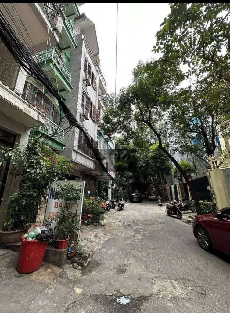 Bán nhà Nguyễn Thị ĐỊNH diện tích 48m 5tầng