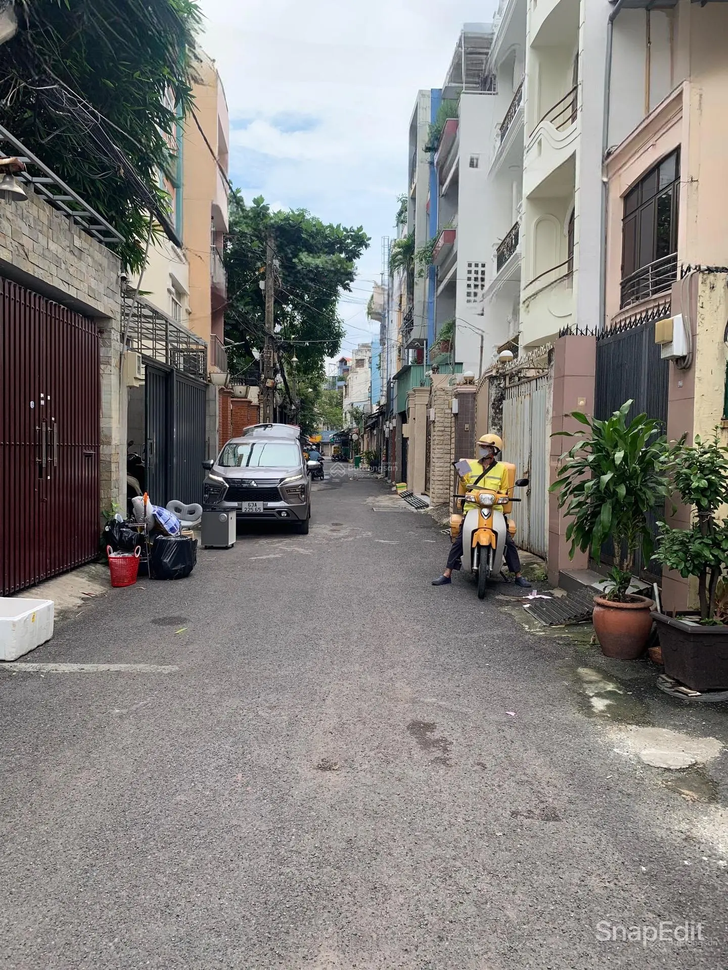 Nhà đẹp, mới xây 5 tầng - ô tô o7 chổ ngủ nhà. Ngay Tô Hiến Thành.