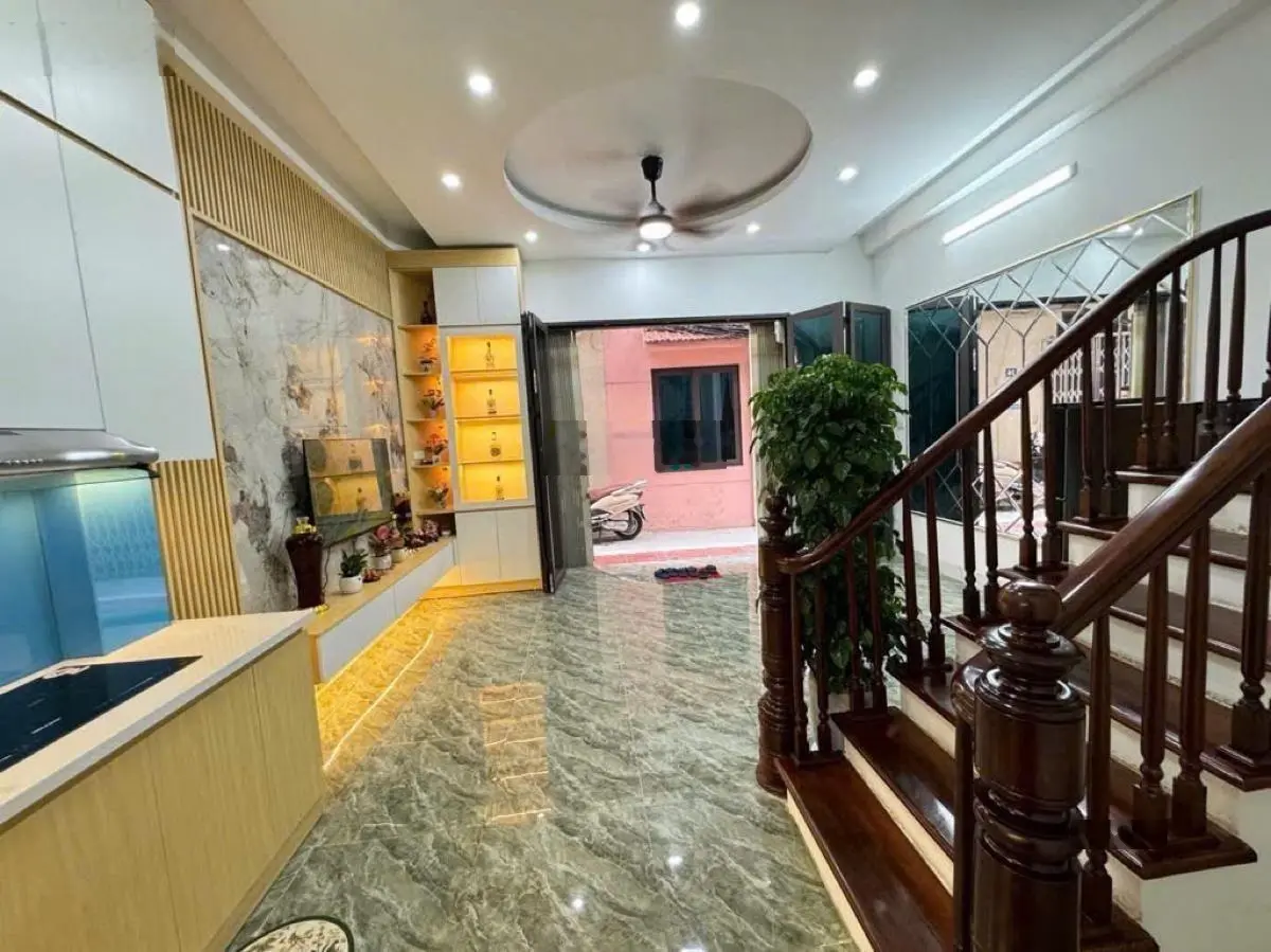 5 tầng cạnh KĐT Đền Lừ tiện ích an sinh cực đỉnh, hiếm có căn nhà đẹp công năng hoàn hảo về ở luôn