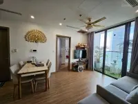 Tôi cần bán căn 2PN 2VS - Full Nội thất xịn - giá 4 tỷ(không ảo) tại Iris Garden LH: 0984 280 ***