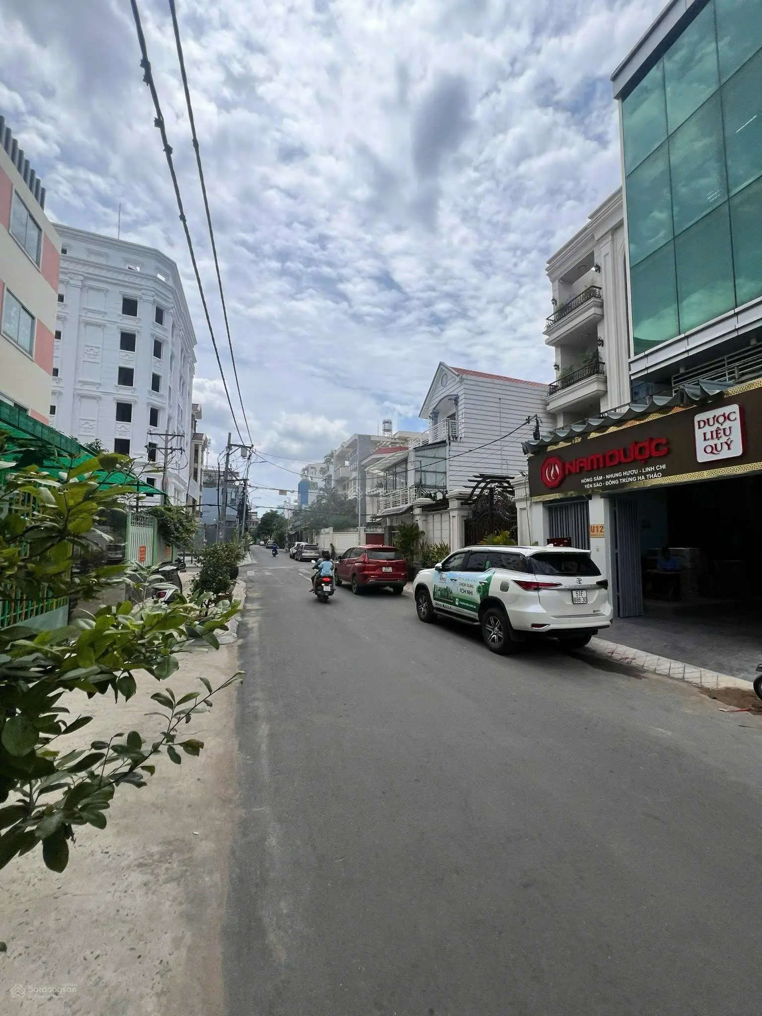 Toà Nhà 2 Mặt tiền đường Bạch MãKhu Cư Xá Bắc Hải Q10, DT:8x25m2,DTS:501,4m2 Bán 69 tỷ