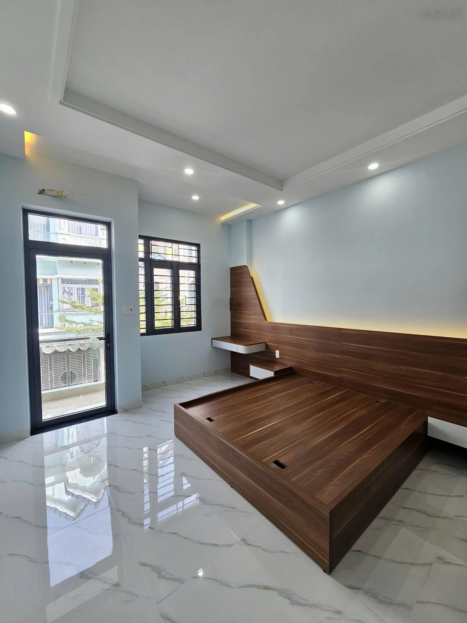 Nhà 60m2 3,95 tỷ TL full nội thất gần ngã tư Miếu Ông Cù 500m, p. Bình Chuẩn, Tp. Thuận An