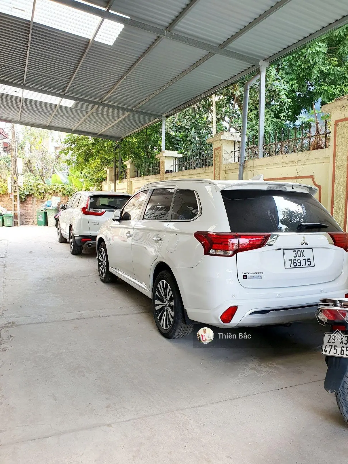 Chủ nhà cần trả nợ 3 tỷ ngân hàng! Bán nhà Vân Canh, góc 2 thoáng, đường thông, ô tô qua lại