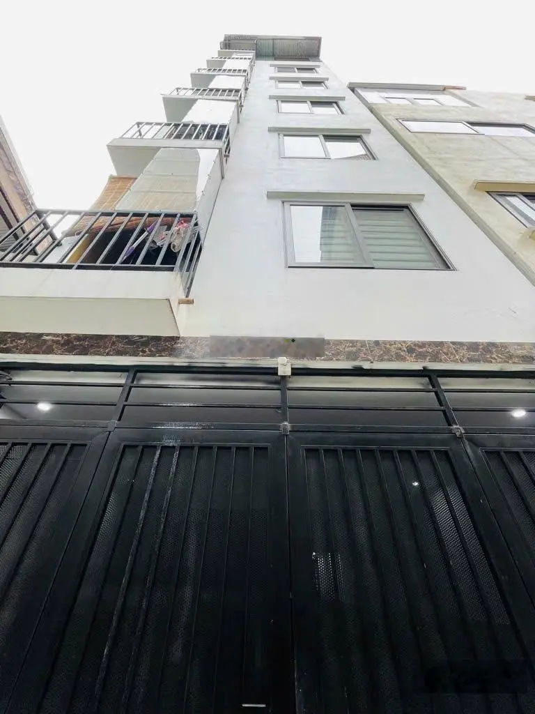 Bán tòa apartment Hồ Tây - Nhật Chiêu - 72m2 x 6T - MT 5m - 10 bước ra phố - tải con đỗ cửa