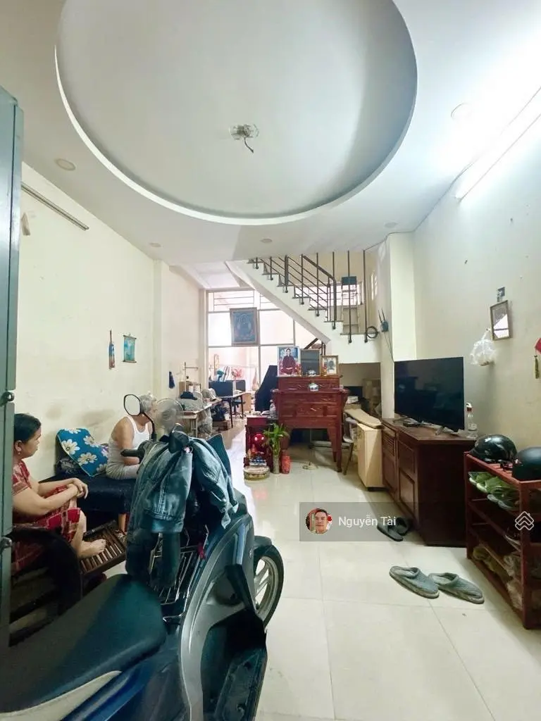 Bán gấp nhà riêng Mã Lò, BTân, 60m2, 3 tầng đúc mới, hẻm xe hơi thông, nhỉnh 4 tỷ.