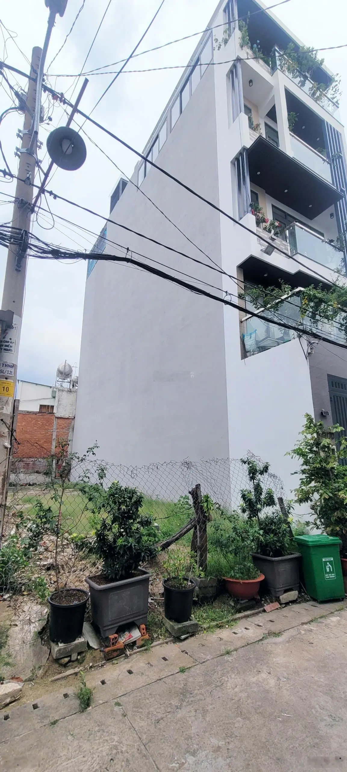 Bán lô đất hẻm xe tải đường Thống Nhất, DT: 5x18m, tiện xây mới, CHDV, giá 6 tỷ 95 TL