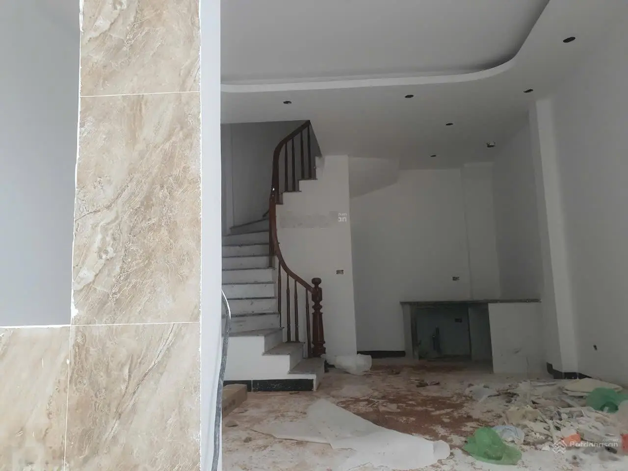 Bán gấp nhà mới hoàn thiện oto vào nhà Phan Đình Giót - Hà Đông 33,4m2x4t mt 4,2m giá chỉ hơn 5tỷ