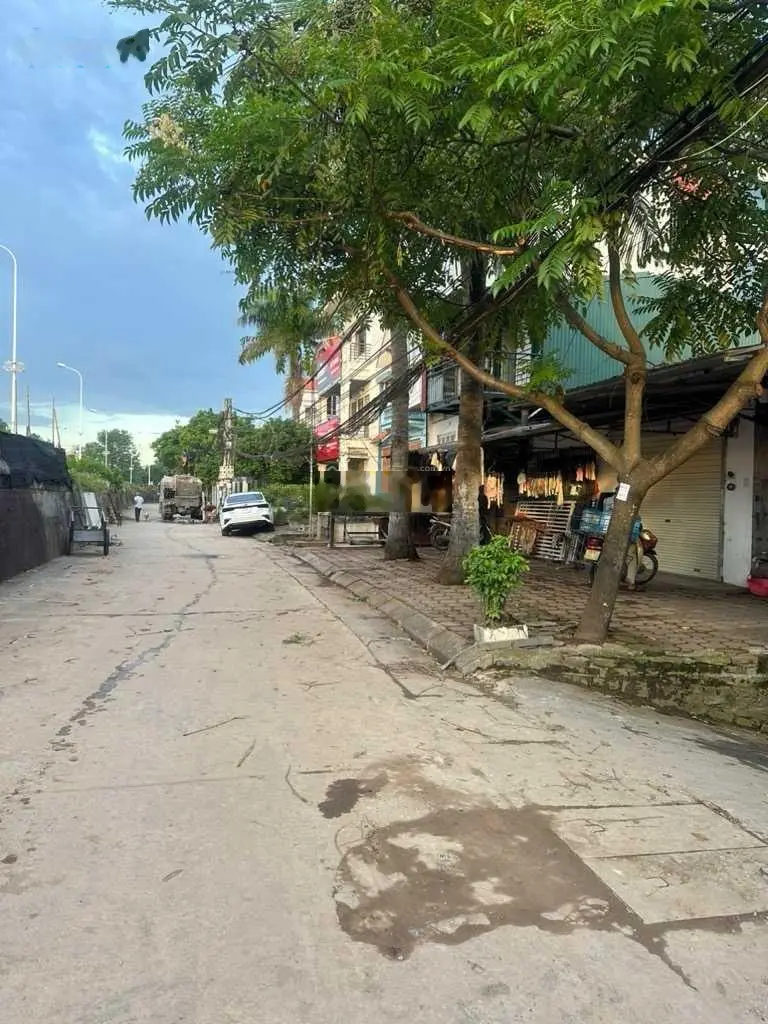 (Mặt tiền 11.2m) đất full thổ cư An Dương Vương, Phú Thượng, Tây Hồ 206m2 giá 31.5 tỷ