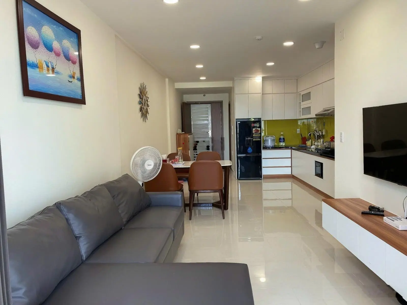 BÁN CĂN HỘ CHUNG CƯ GATEWAY VŨNG TÀU 2PN 2WC FULL NỘI THẤT GIÁ 2.650tỷ.LIÊN HỆ :0902 674 *** Ms.Thảo