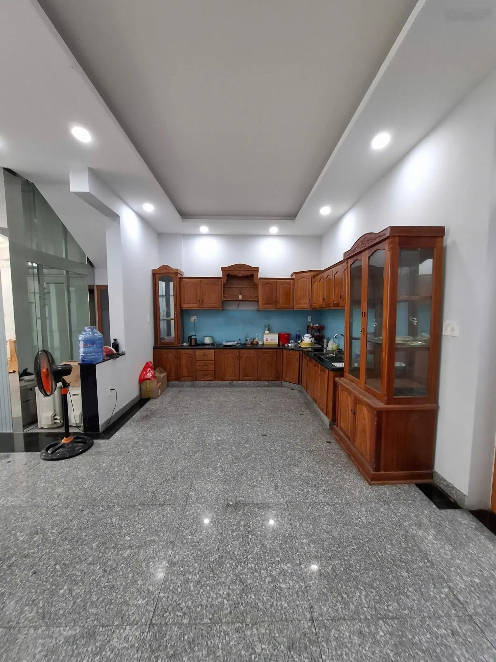 Bán nhà mặt tiền đường 68, Cát Lái, Quận 2 giá 14 tỷ