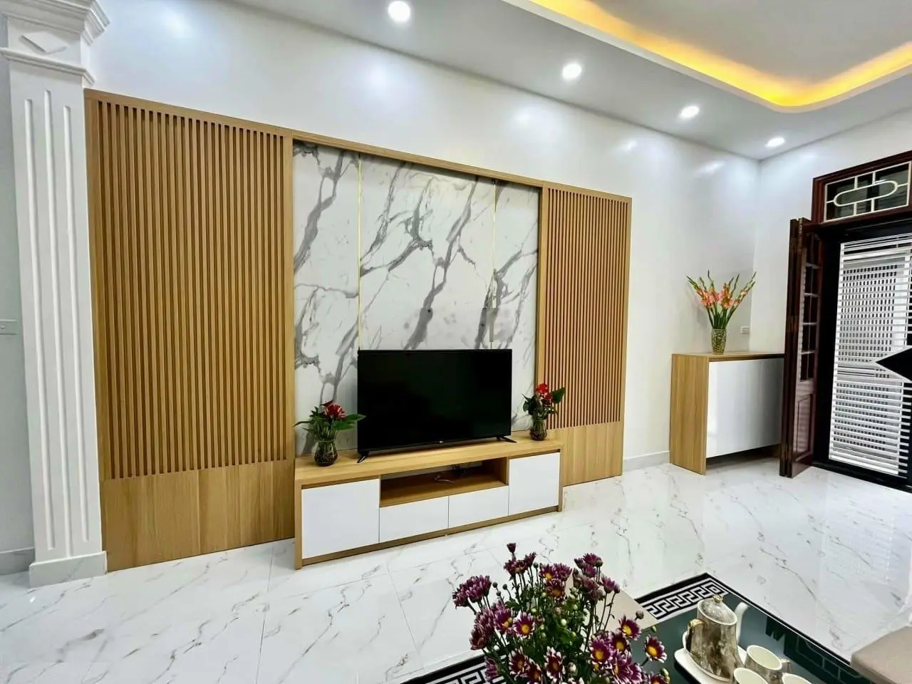 Bán nhà Đại Cát Liên Mạc DT 35m2 x 5 tầng ngõ thông Ô tô đỗ cửa 3.7 tỷ