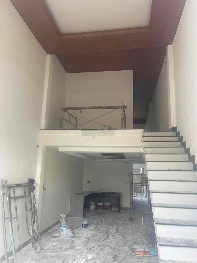 nhà gác lửng đúc mới xây có 3 phòng ngủ