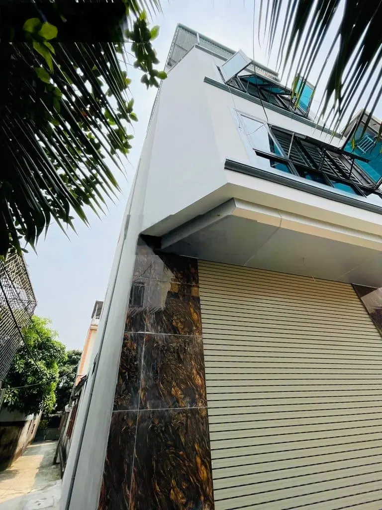 Nhà đẹp Lai Xá 52m2 - xây 4 T - ôtô đỗ cửa - ở sướng - cực hiếm nhỉnh 4 tỷ - gần đường 32