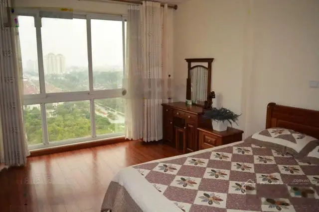Bán căn hộ tòa P1 Ciputra nhà nguyên bản, diện tích 145m2