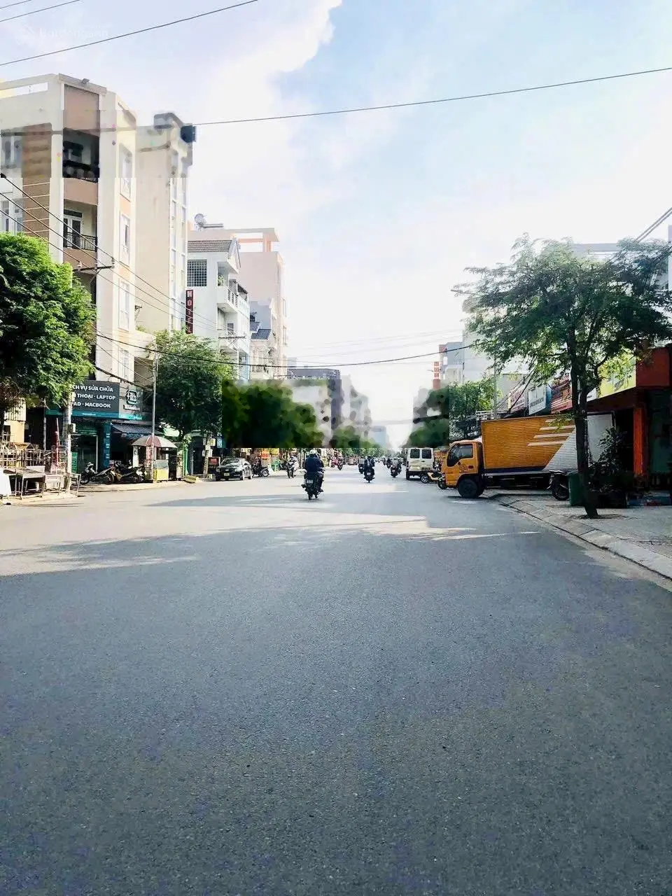 Mặt tiền phạm văn bạch-đoạn kinh doanh sầm uất-5mx30m-đường nhựa 30m có lề-giá tốt nhất khu vực