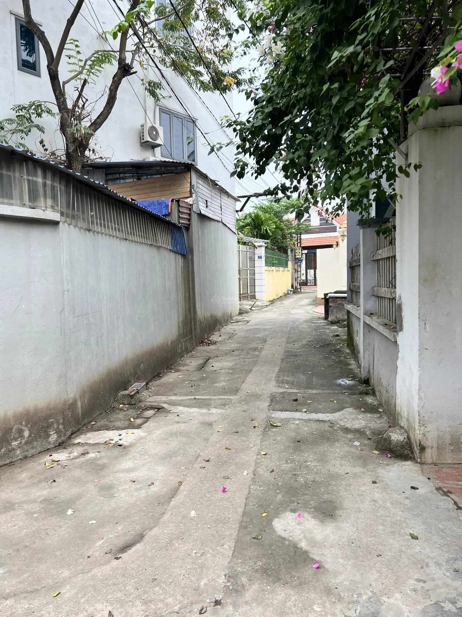 Giá cho nhà đầu tư 84m2 ngay thị trấn gạch, cách hà nội chỉ 20km.