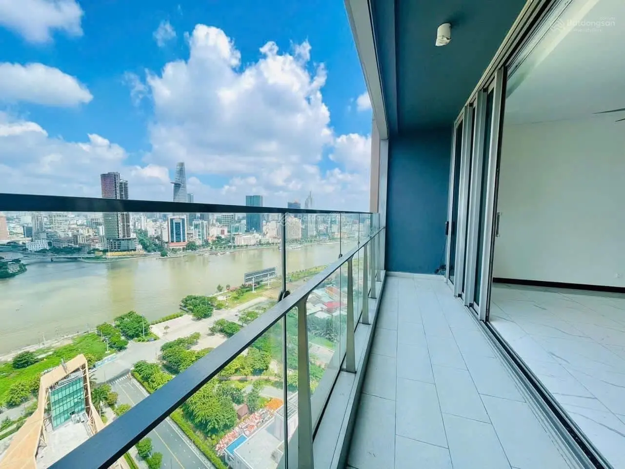 Bán căn hộ 3PN suất NNN view đẹp nhất Empire City Thủ Thiêm, giá bán chỉ 33tỷ all in