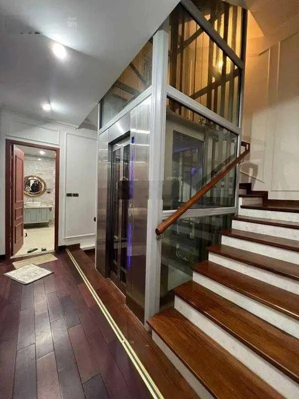 Bán biệt thự song lập Romantic 120m2 x 6T thang máy NT đầy đủ bảo vệ 24/7 Xuân La, Tây Hồ giá 52 tỷ