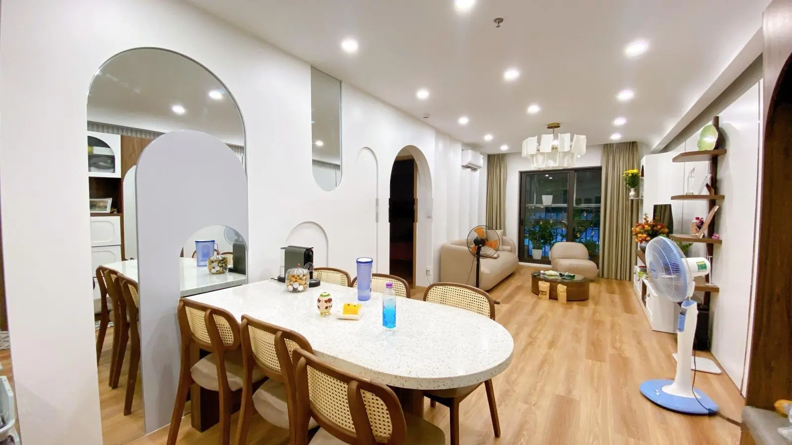 Bán căn hộ CT3 Vĩnh Điềm Trung full nội thất xịn đẹp