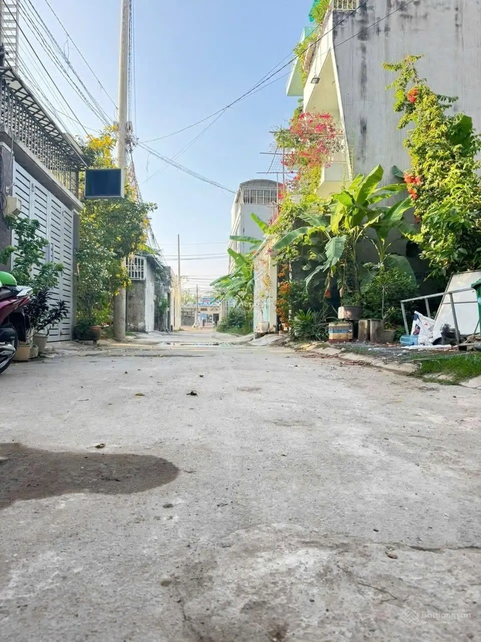 Mua nhanh nhà đẹp rẻ gần ngay Vinhome Quận 9
